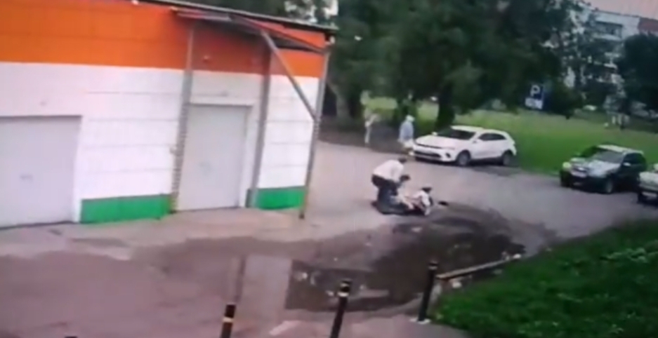 Теперь всё серьёзно: за подростков на самокате, сбивших ребёнка, взялся следственный комитет