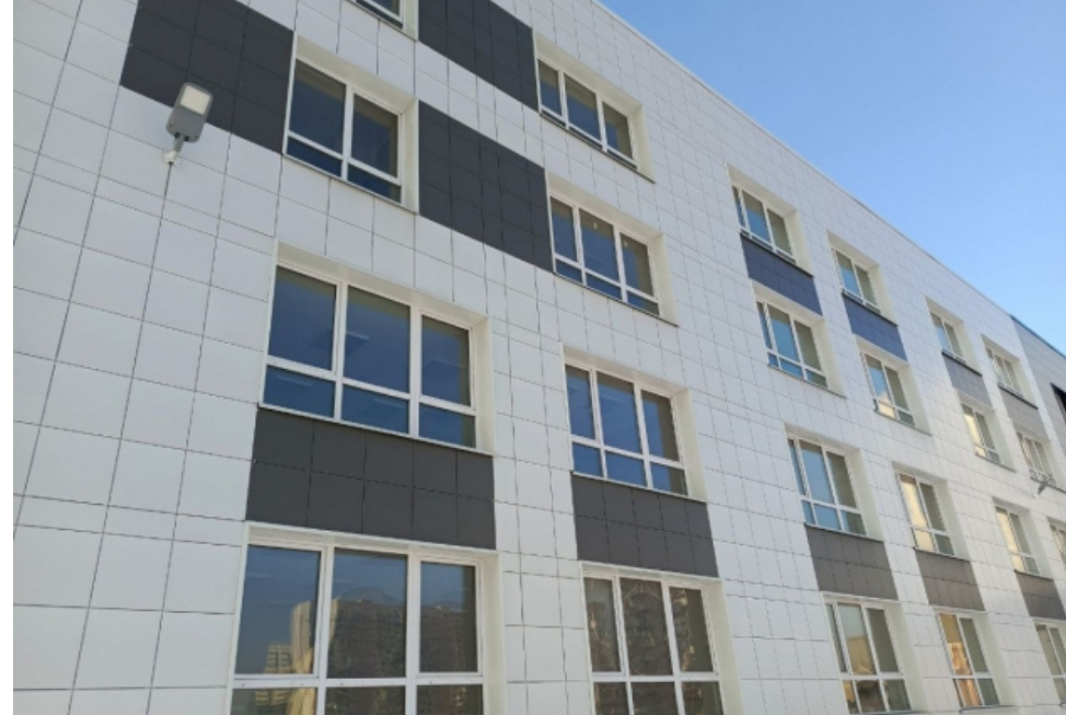 В Новокузнецке уже ищут учителей в новую школу на Ермакова