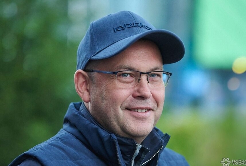 Илья Середюк пообещал вернуть отличникам кузбасских школ льготный проезд