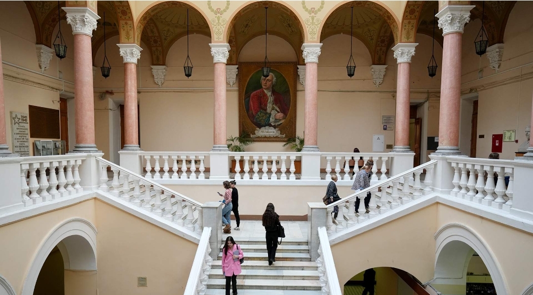 Поучите — распишитесь: в РФ появится госрейтинг вузов и колледжей по зарплатам выпускников