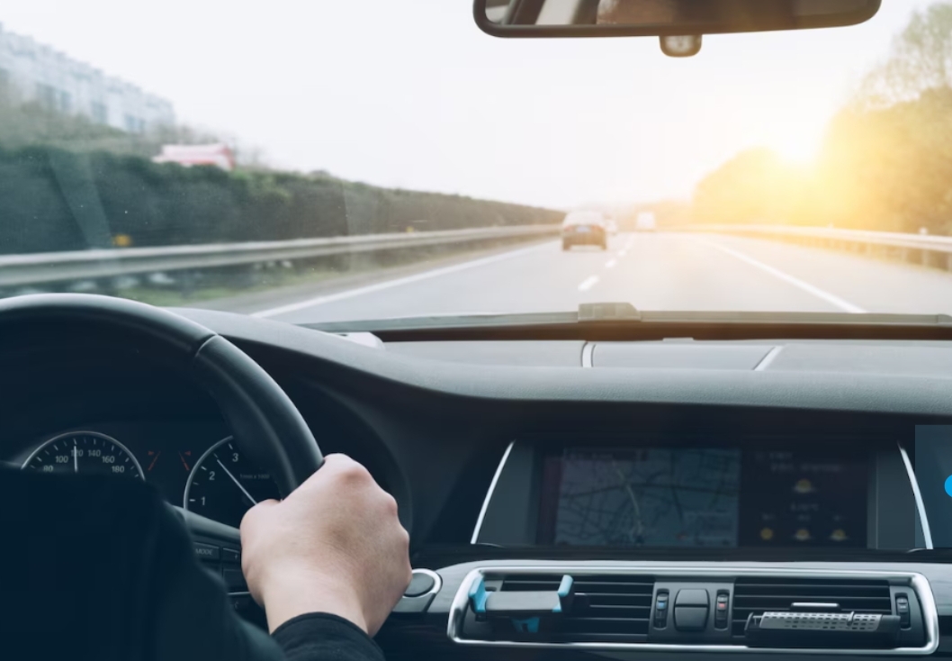 Кузбассовцам назвали неочевидный источник вирусов и опасных заболеваний в автомобиле