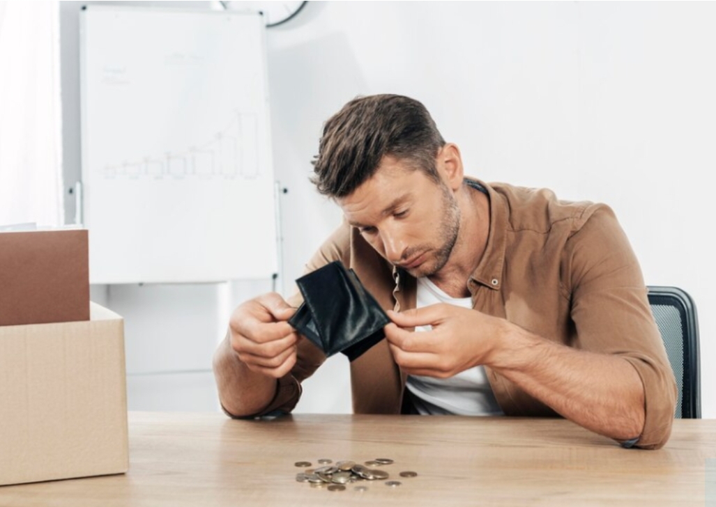 Эксперт: жёсткая экономия денег мешает накоплению средств