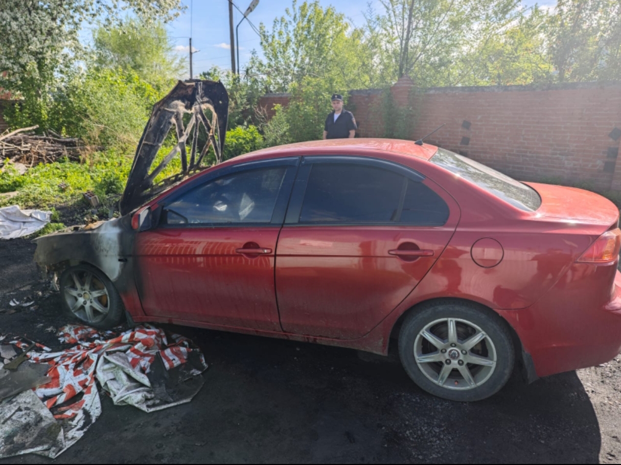 Соседские разборки с дракой и поджогом авто