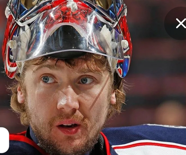 Бобровский поблагодарил команду, семью и Бога после второй победы в Кубке Стэнли