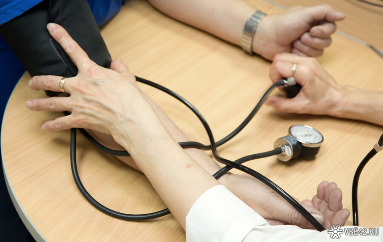 Медики рассказали кузбассовцам о способах избежать теплового удара в жару