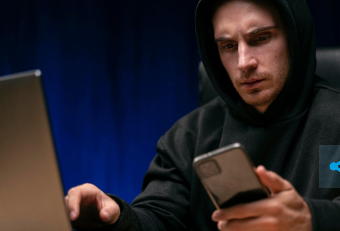 Мошенники маскируются под работодателей для отъема денег у населения