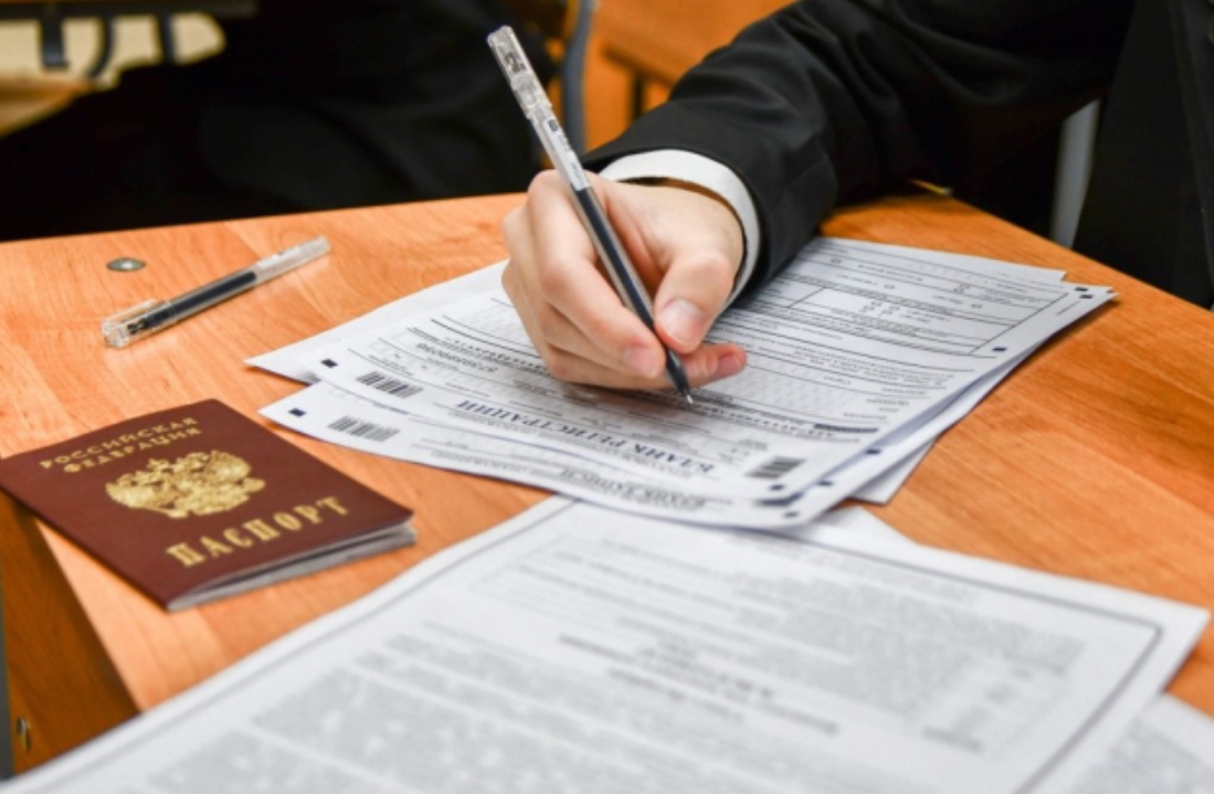 Кузбасские гении: сколько выпускников сдали экзамены на 100 баллов?