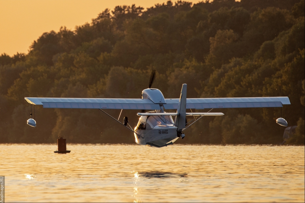 В Кузбассе самолёт-амфибия упал в реку
