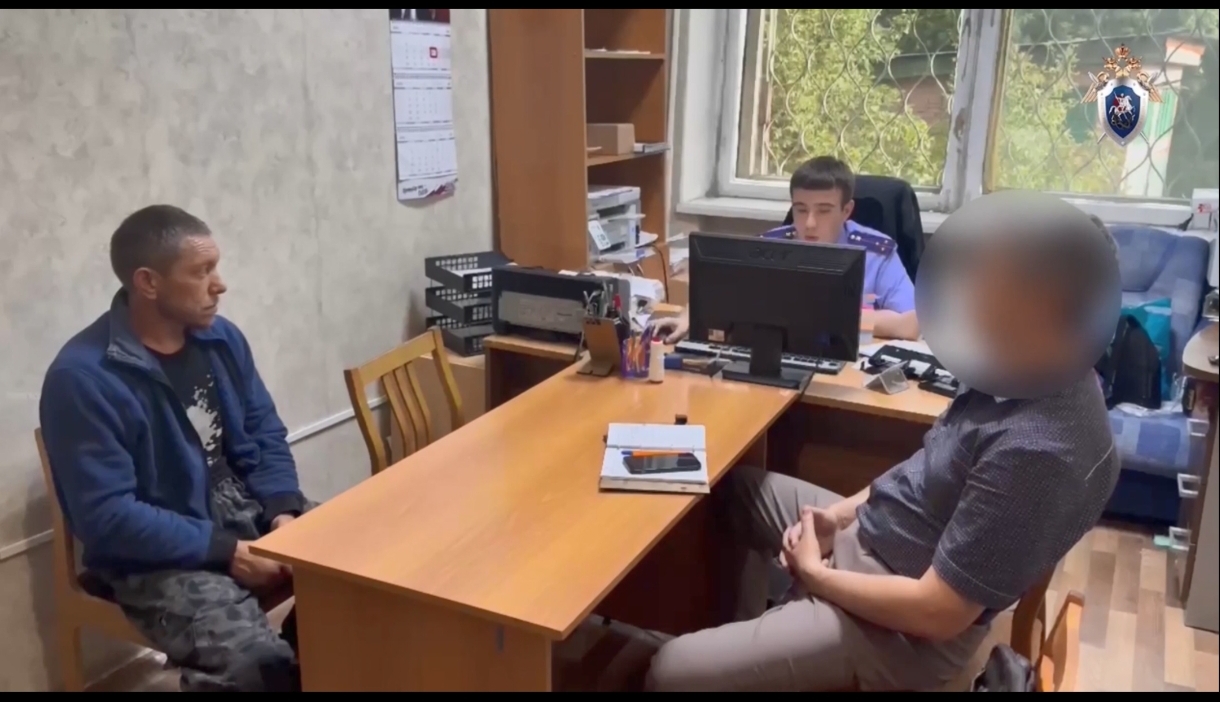 Кузбассовец убил сестру с соседкой и тяжело ранил ещё одну женщину