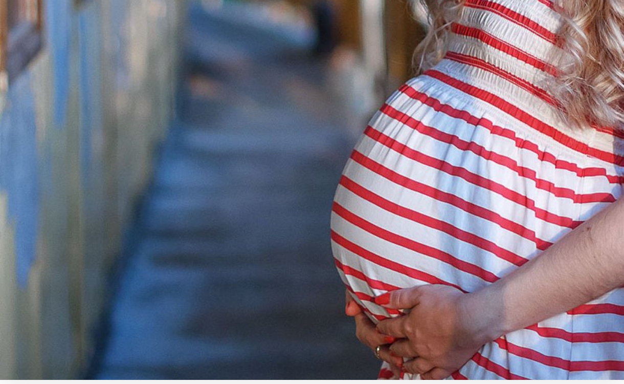 Беременным студенткам в Кузбассе увеличили денежные пособия