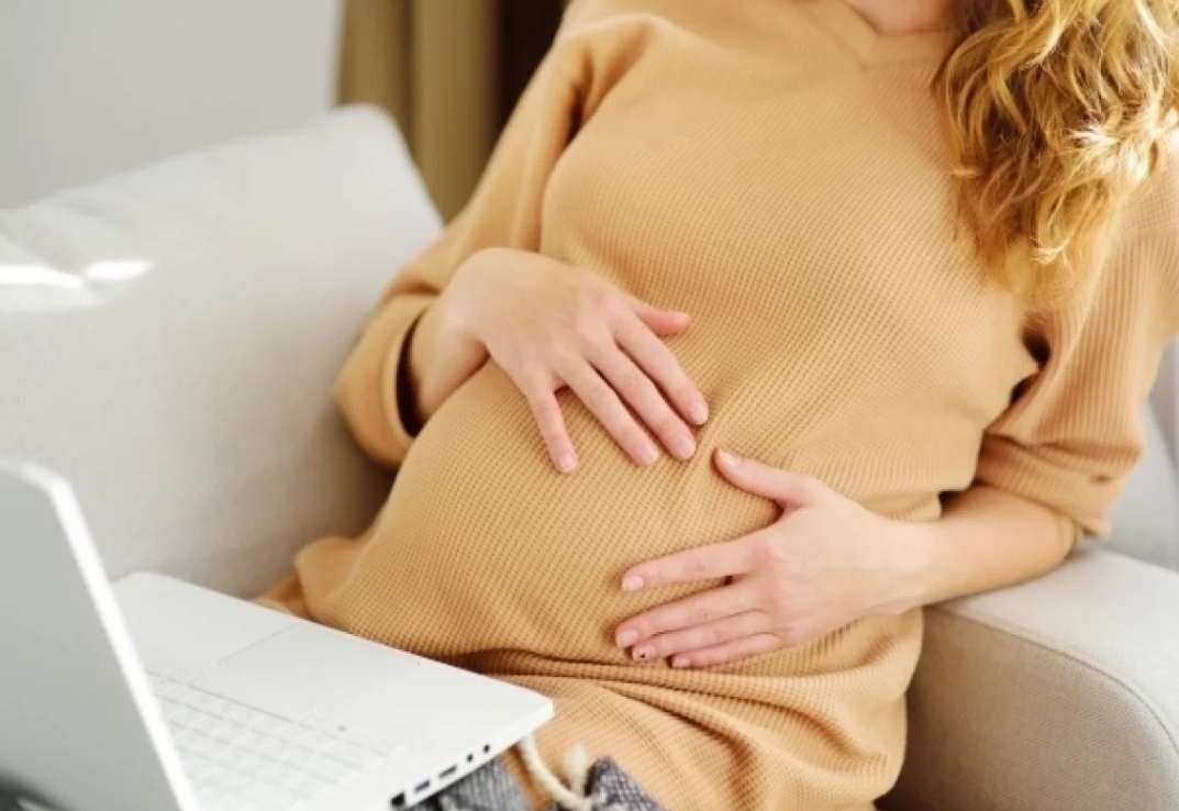 327 беременных студенток получили 100 тыс. в Кузбассе с начала 2025 года