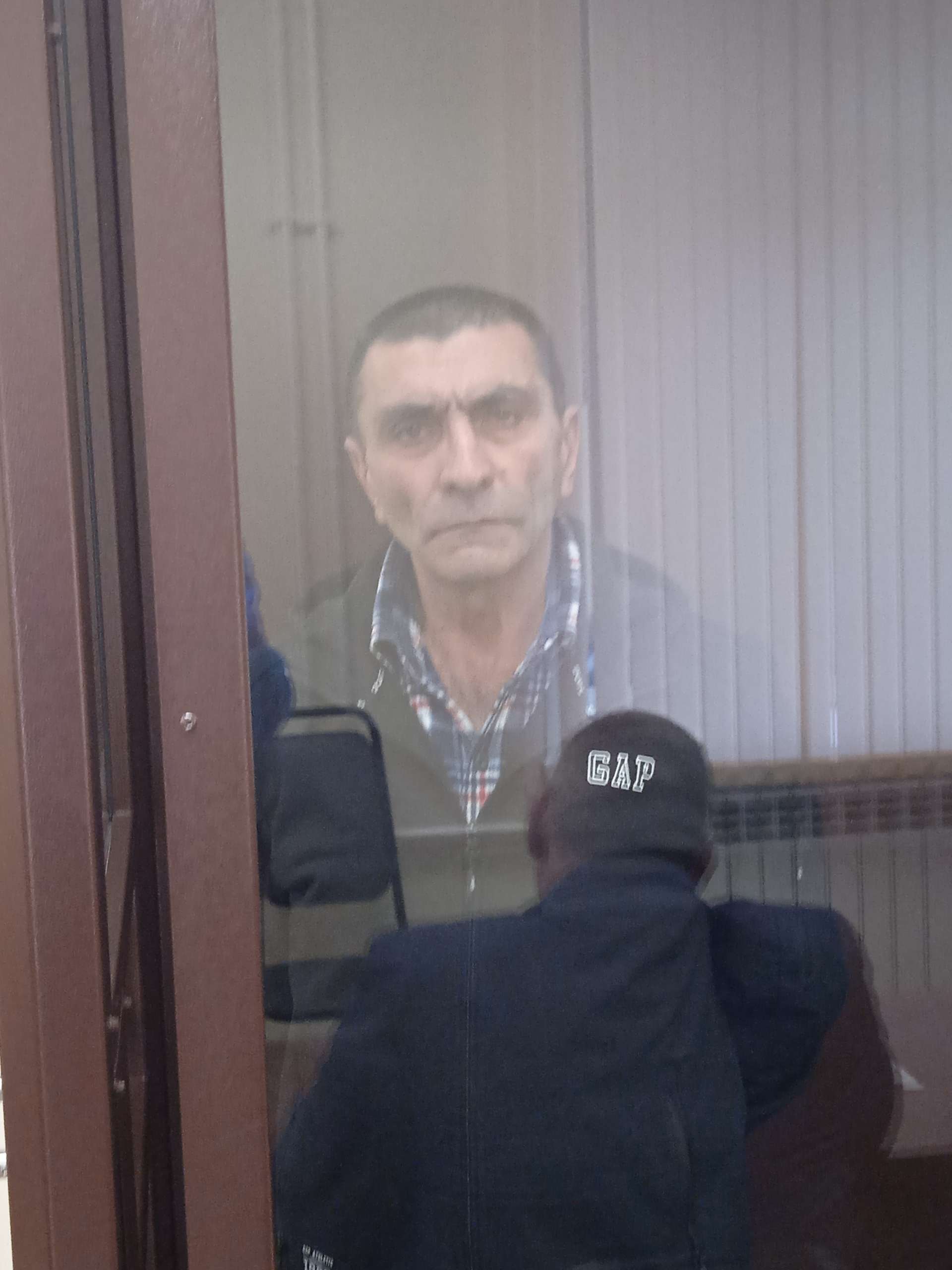 Бизнесмену, прокатившему пристава на капоте, попросили 19 лет колонии