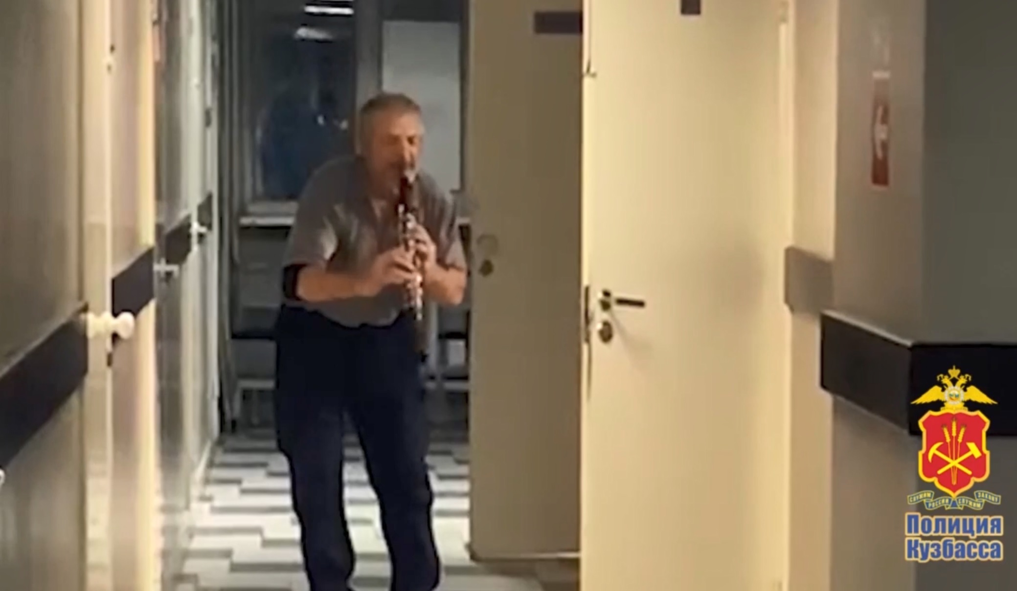 Вернули кларнет. В подарок концерт