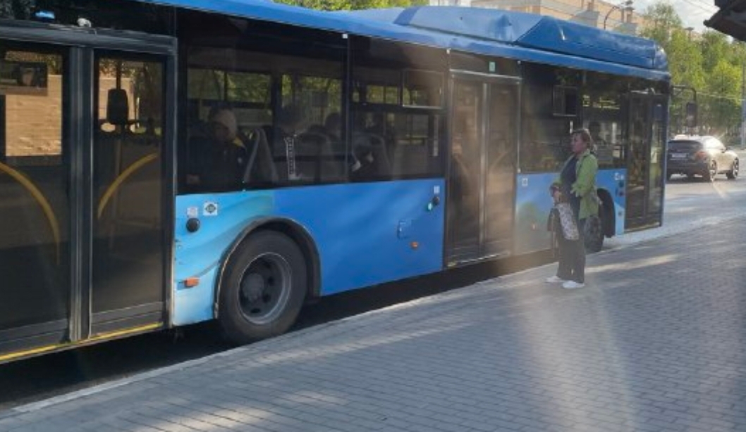 С пассажиров в Новокузнецке списывали больше положенного при оплате проезда