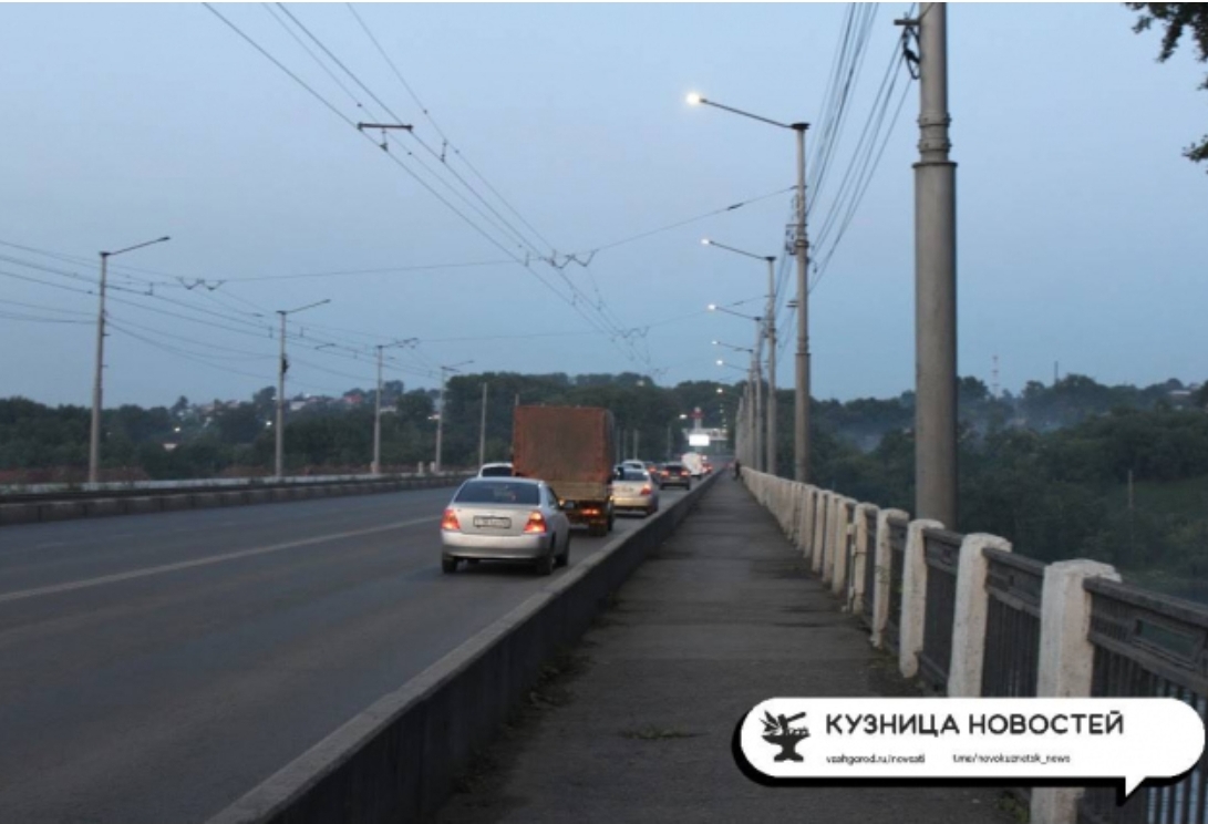 Запсибовский мост никто не хочет ремонтировать