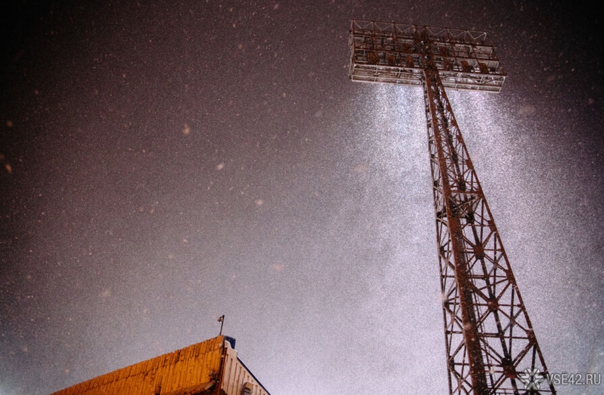 Метели, сильный ветер, гололед: синоптики рассказали о погоде в Кузбассе в ближайшие дни