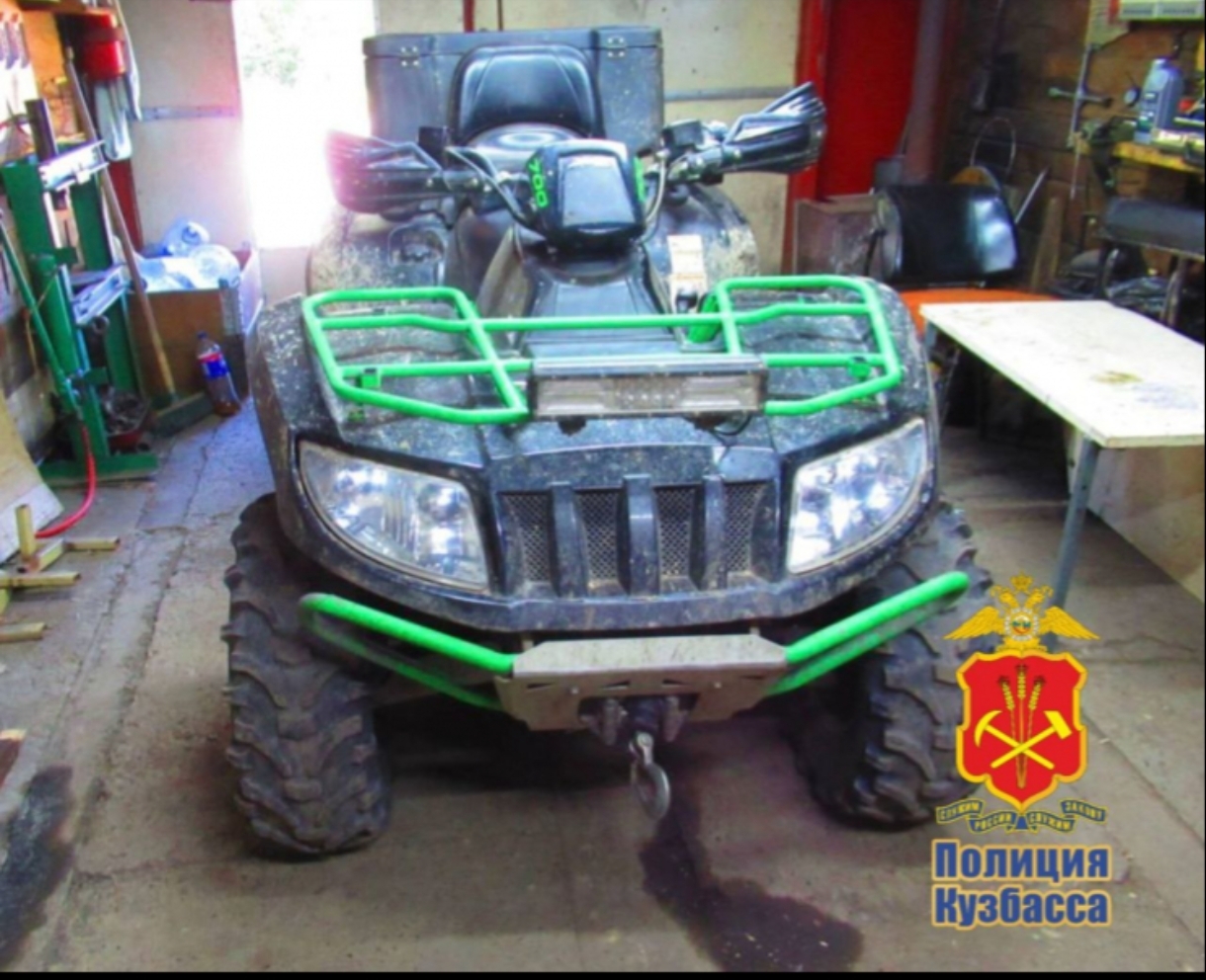 Кузбассовец потребовал выкуп за похищенный вездеход