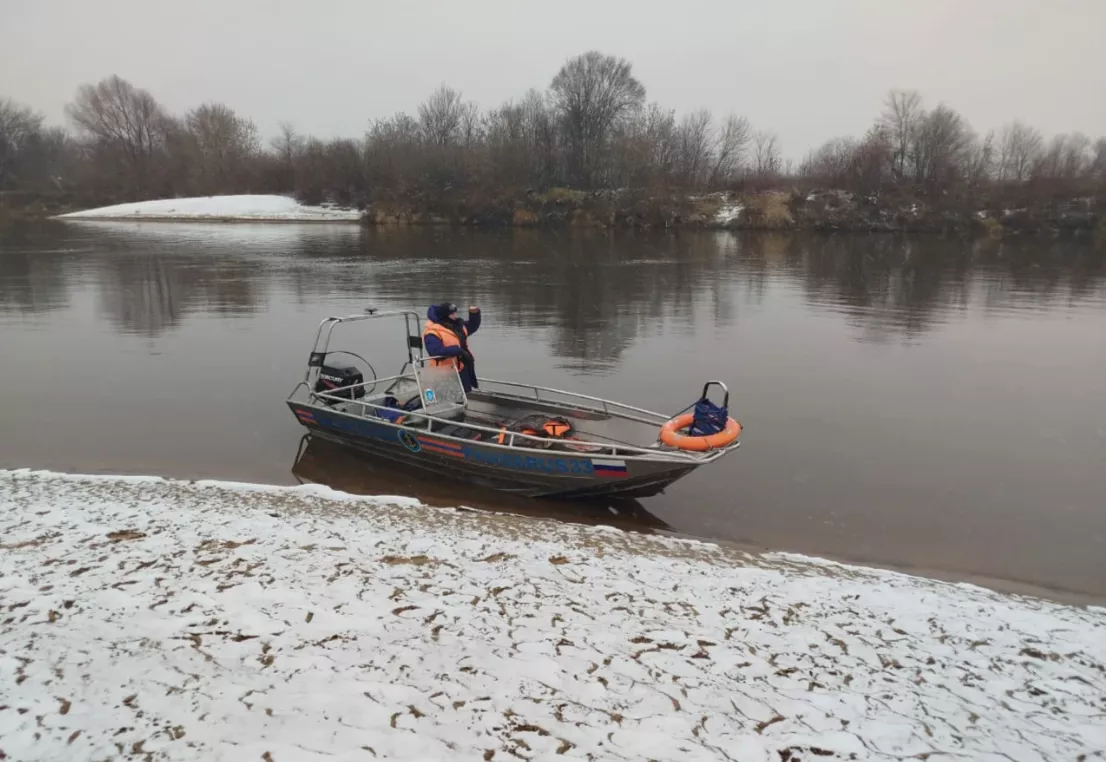 Лодкам пока рано на воду