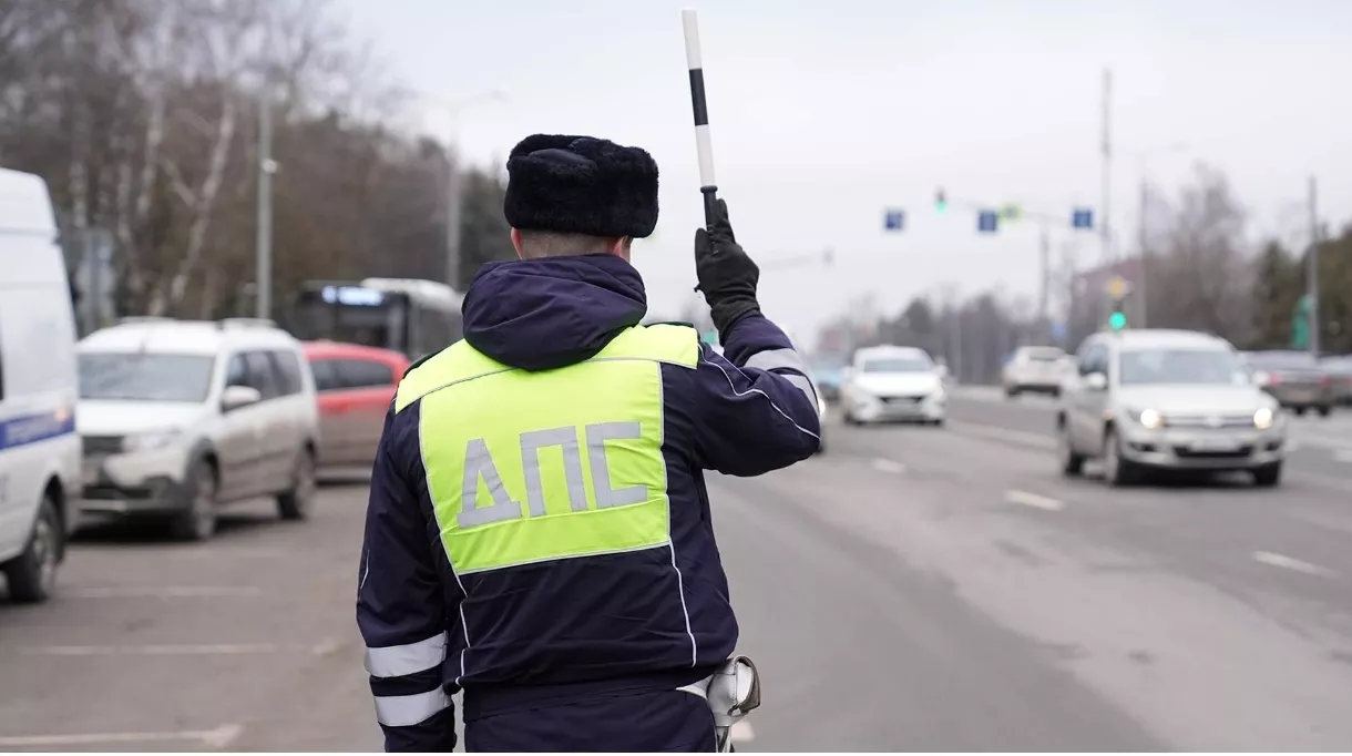 Чужие правила: как мошенники используют тематику нарушений ПДД
