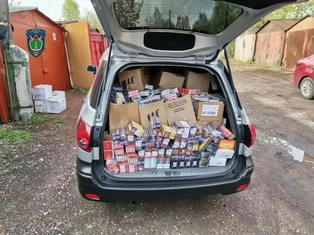 Новокузнецкого бизнесмена наказали штрафом, конфисковали иномарку и гараж