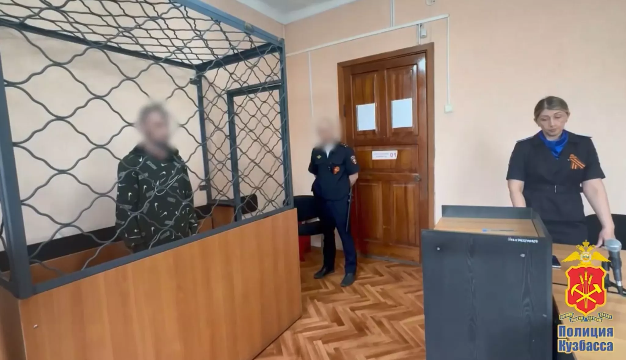 Вооружённый грабитель совершал налёты на табачные киоски