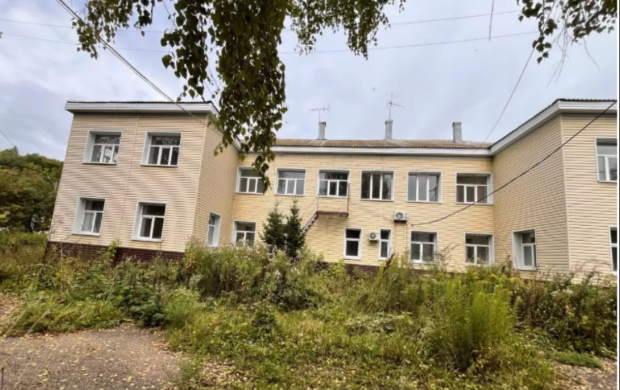 Был детский, стал ничейный