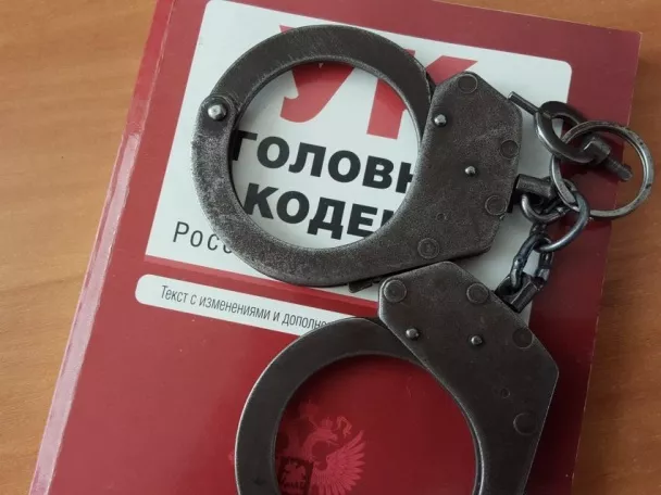 Рабочий разбился насмерть, упав со строительного моста